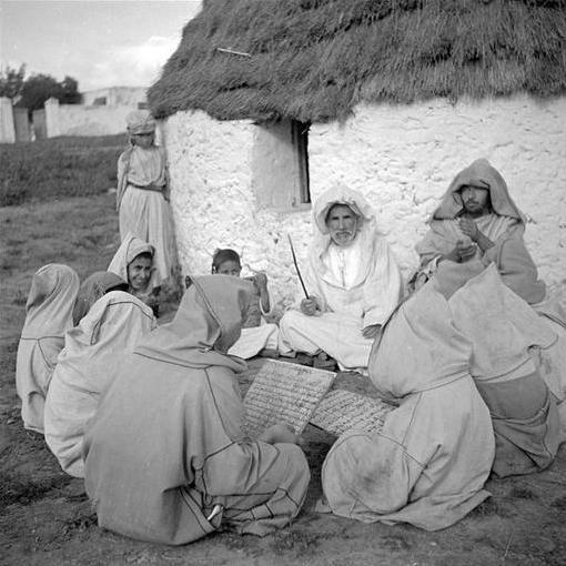 Moyen Atlas central/ École coranique en pays Zemmour