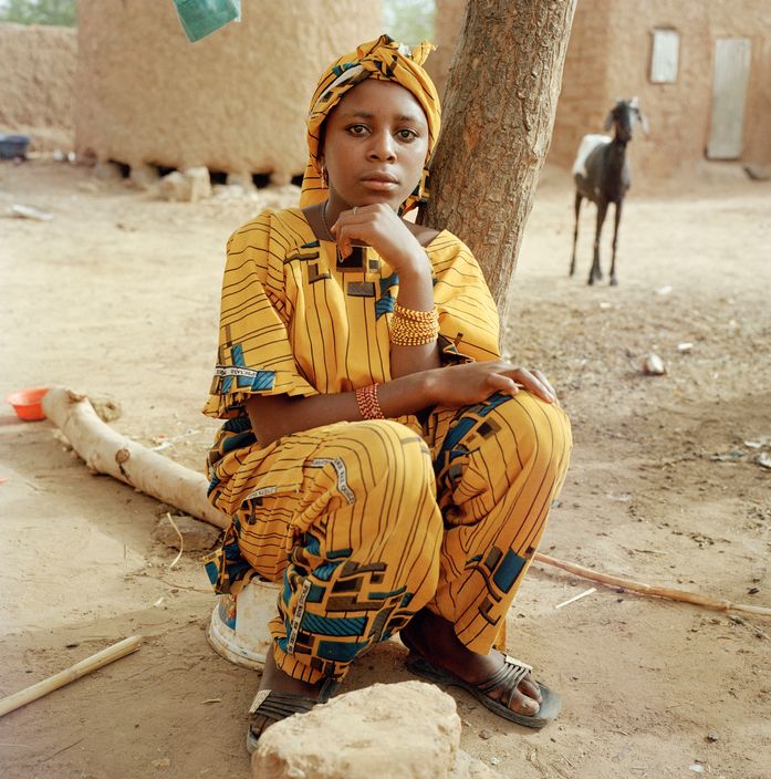 NIGER. Doguerawa. Slave girl of 14 years called Shaoudi. 2005.